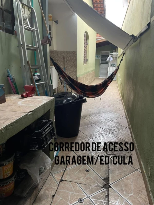 Foto 3: CASA PQ DAS FLORES 3 DOM/SUITE LOTE INTEIRO
